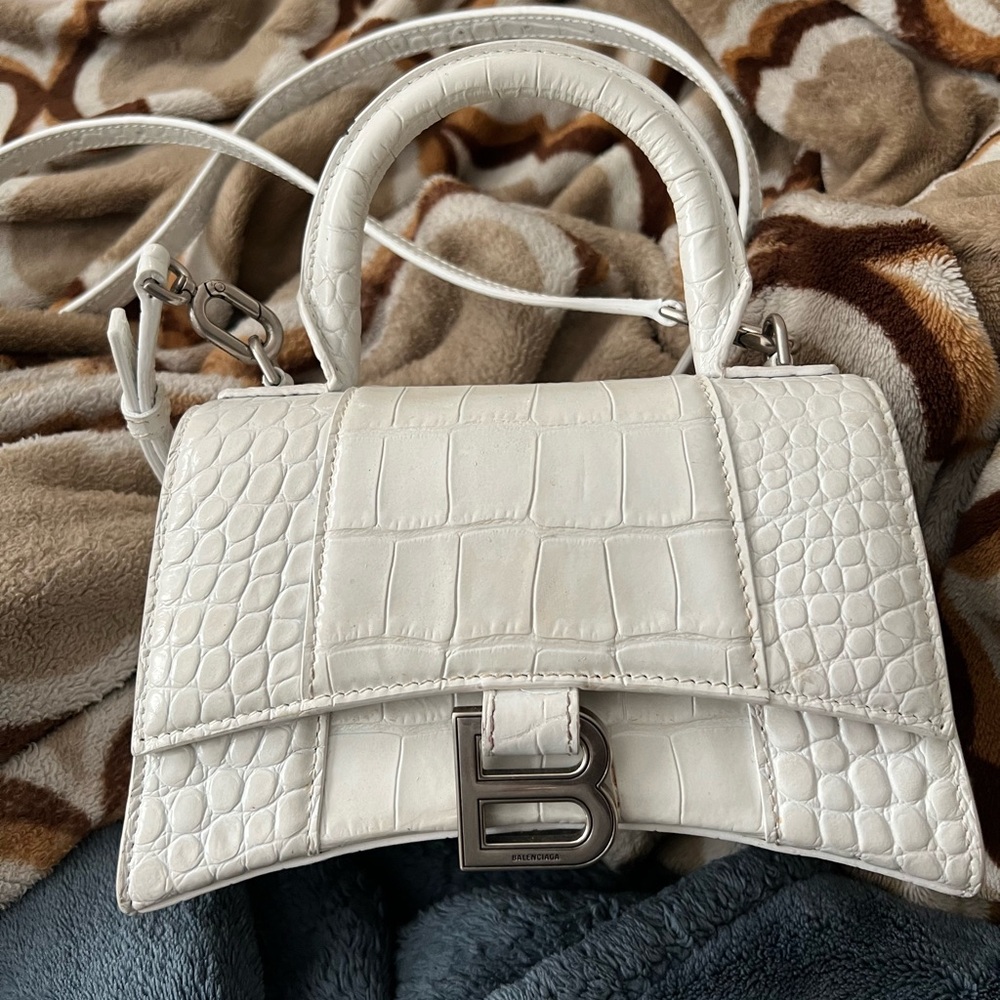 Balenciaga White Croc-Embossed Clutch - Picture 2 of 5